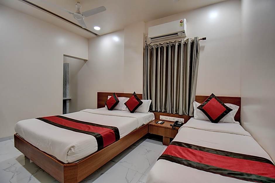 HOTEL D GRAND