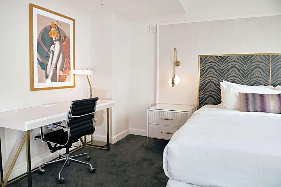 The Kelly Birmingham, Tapestry Collection by Hilton