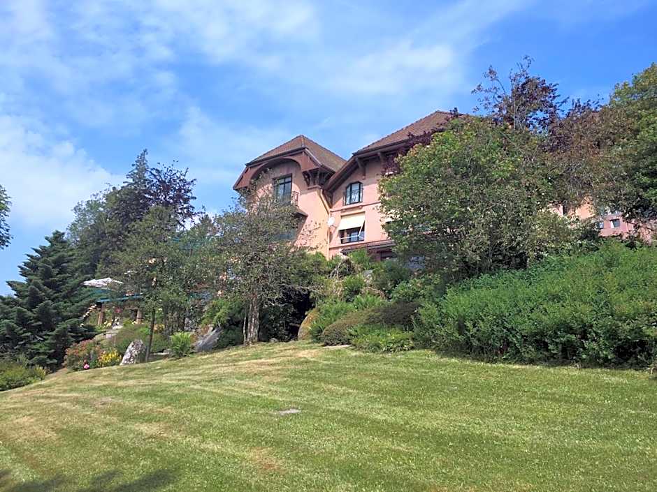 Le Manoir Au Lac