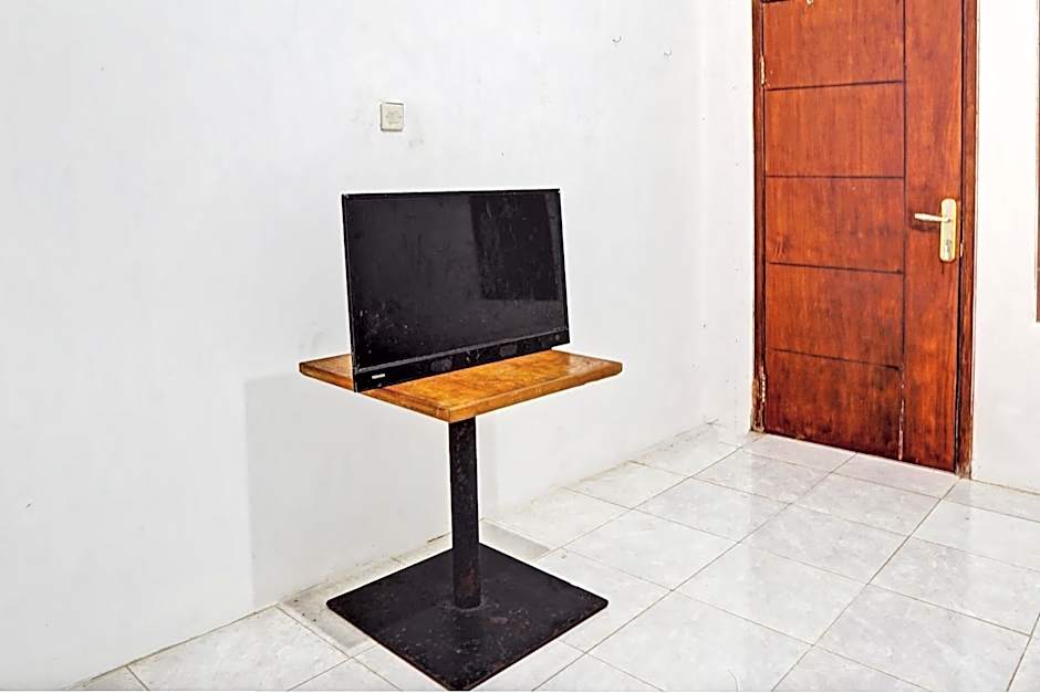 OYO Life 93075 Nova Jaya 2 Homestay Syariah
