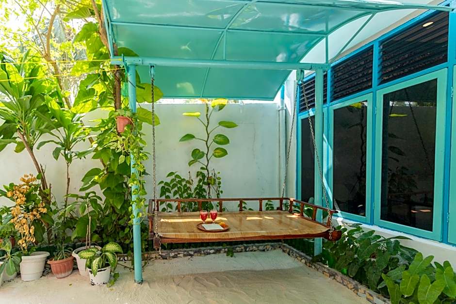 Dream Inn at Thulusdhoo