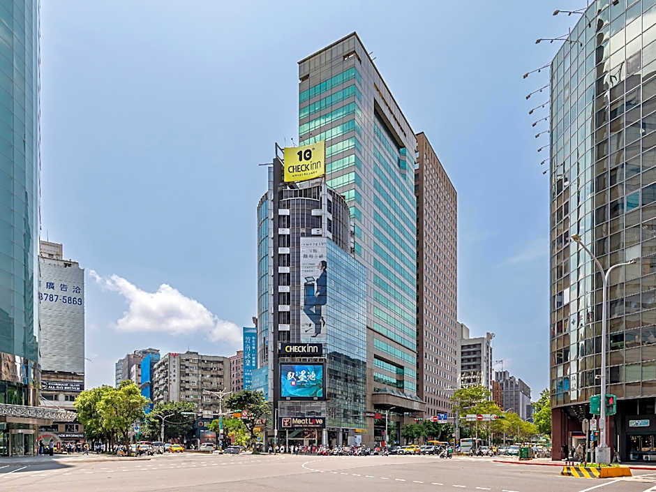 CHECK inn Taipei Xinyi