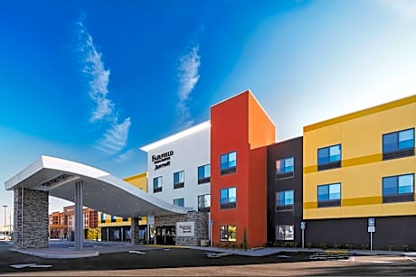 Fairfield Inn & Suites by Marriott Fresno Yosemite International Airport