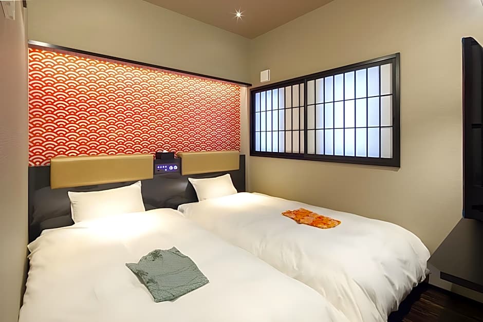 HOTEL PAUL HOUSE