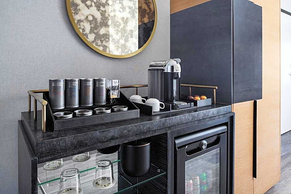 The Oaklander Hotel, Autograph Collection by Marriott