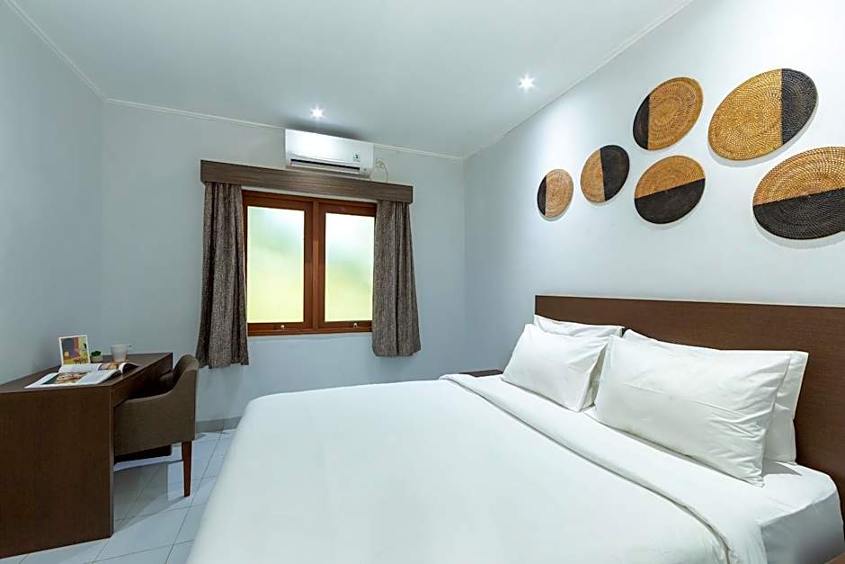 Cove Matahari Guesthouse Sunset