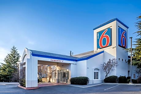 Motel 6-Auburn, CA