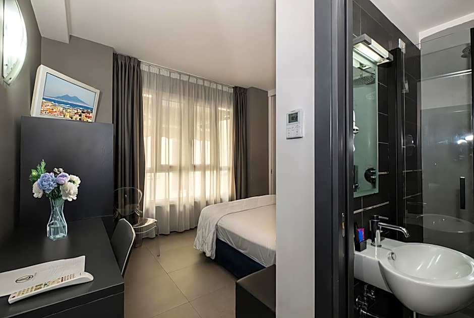 Golden Hotel