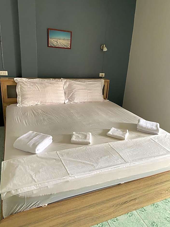 2 Vikings Guesthouse