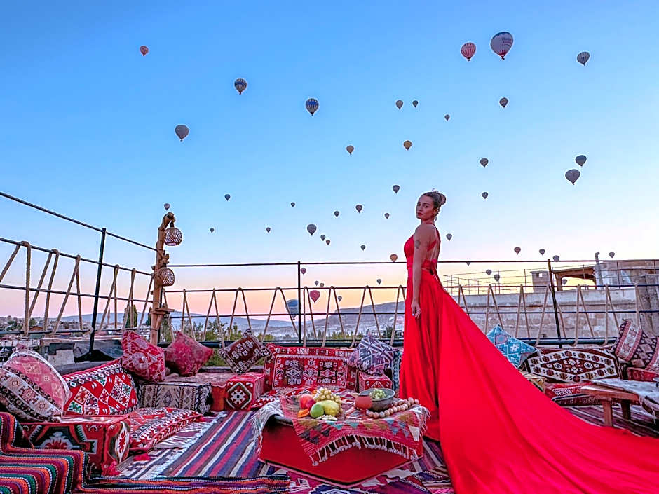 Nomads Cave Hotel & Rooftop