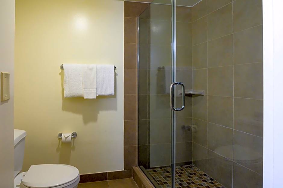 Airtel Plaza Hotel