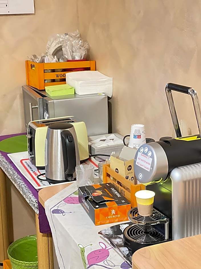 Smart-House Rent-Rooms FREE PARKING