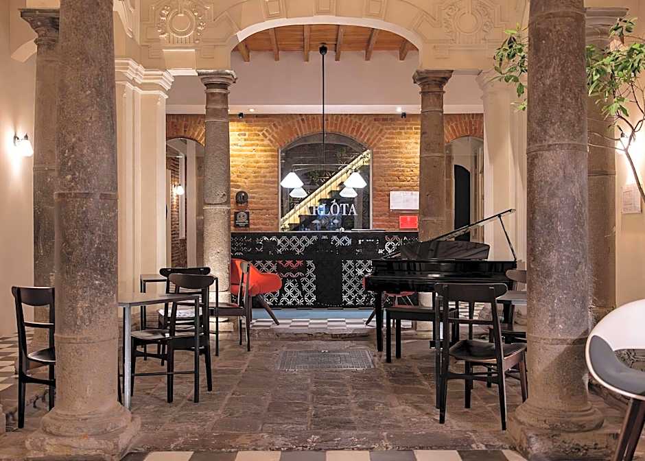 Carlota Sustainable Design Hotel