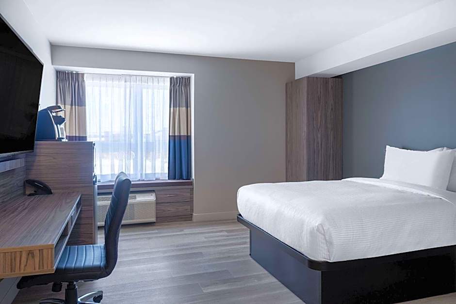 Microtel Inn & Suites by Wyndham Kanata Ottawa West