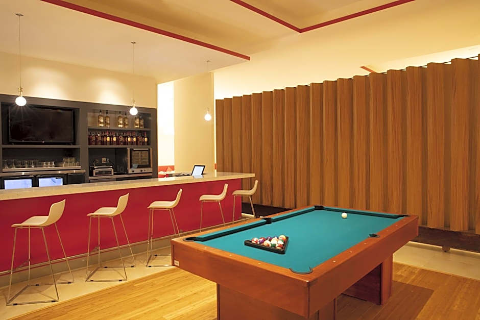 Fiesta Inn Celaya Galerias