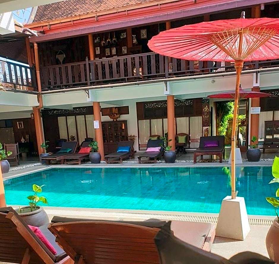Ruean Thai Hotel