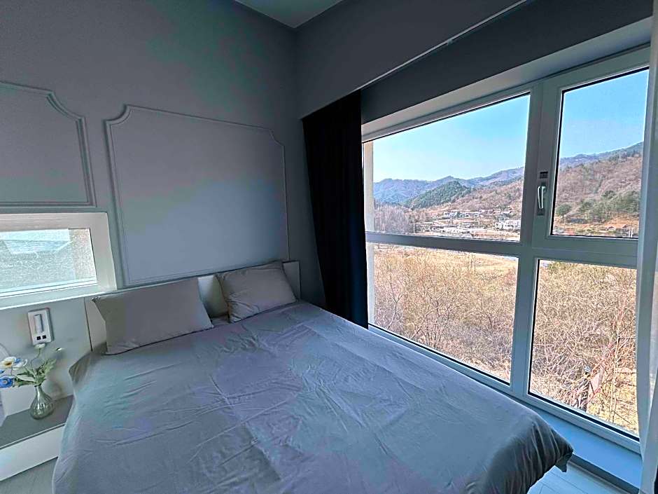 Gapyeong Pool Villa Lavelo Pension