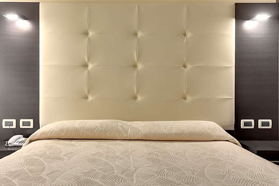 Hotel-Residence- Le Dune Breakfast & private beach included