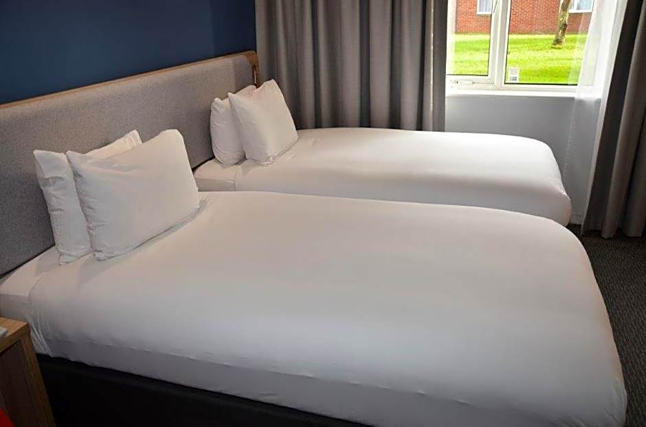 Holiday Inn Express Canterbury By IHG