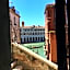Palazzo Lion Morosini - Check in presso Locanda Ai Santi Apostoli