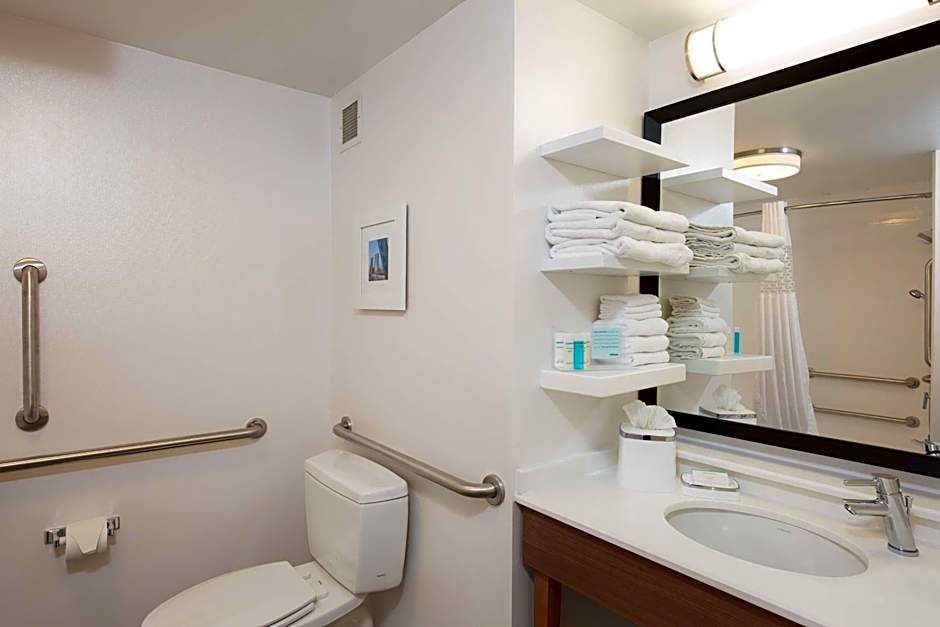 Hampton Inn By Hilton Grand Rapids-South