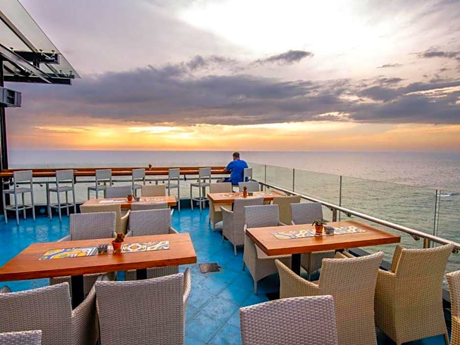 The Ocean Colombo Hotel