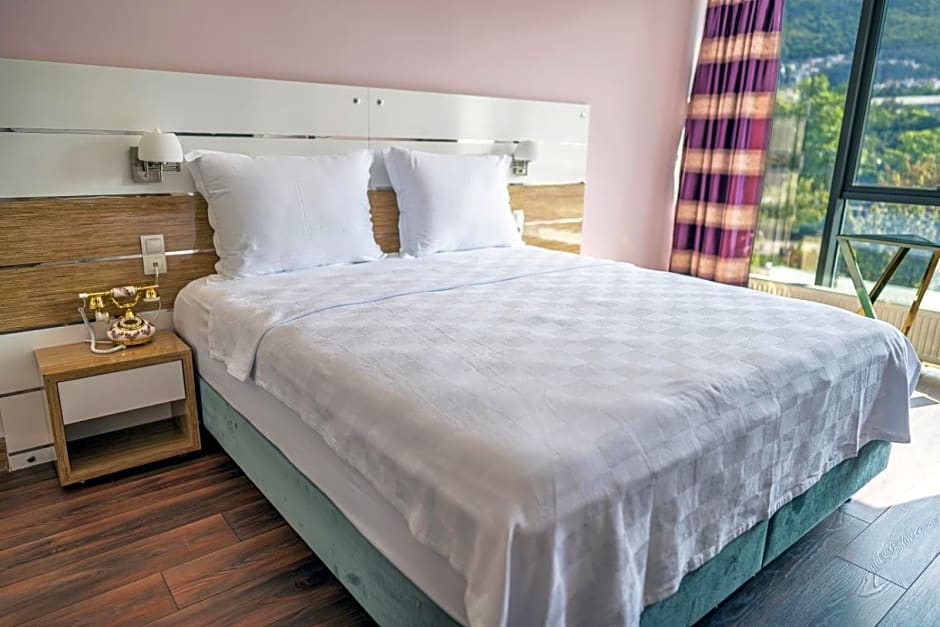 TOK EPİK HOTEL