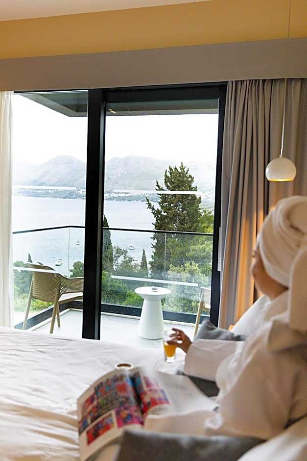 Hotel Seventh