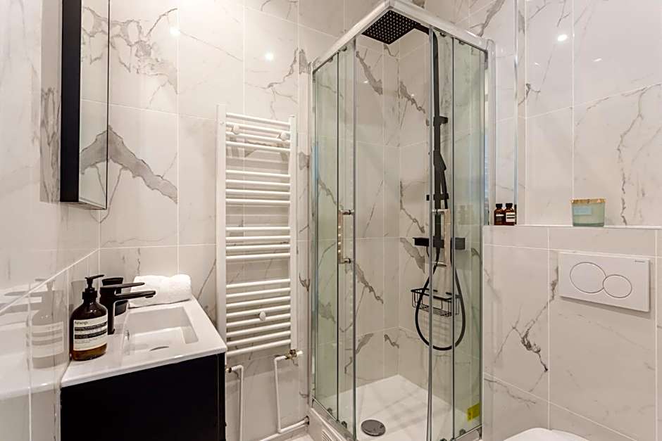 Square Villaret Studio