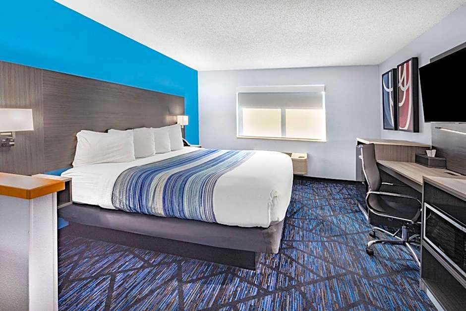 AmericInn by Wyndham Quincy