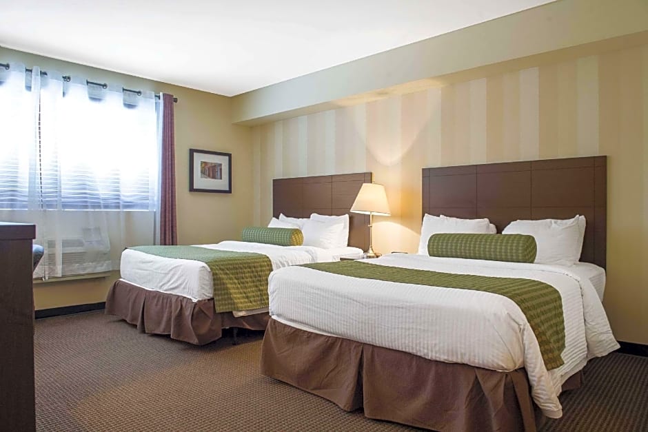 Clarion Hotel & Conference Centre Pembroke