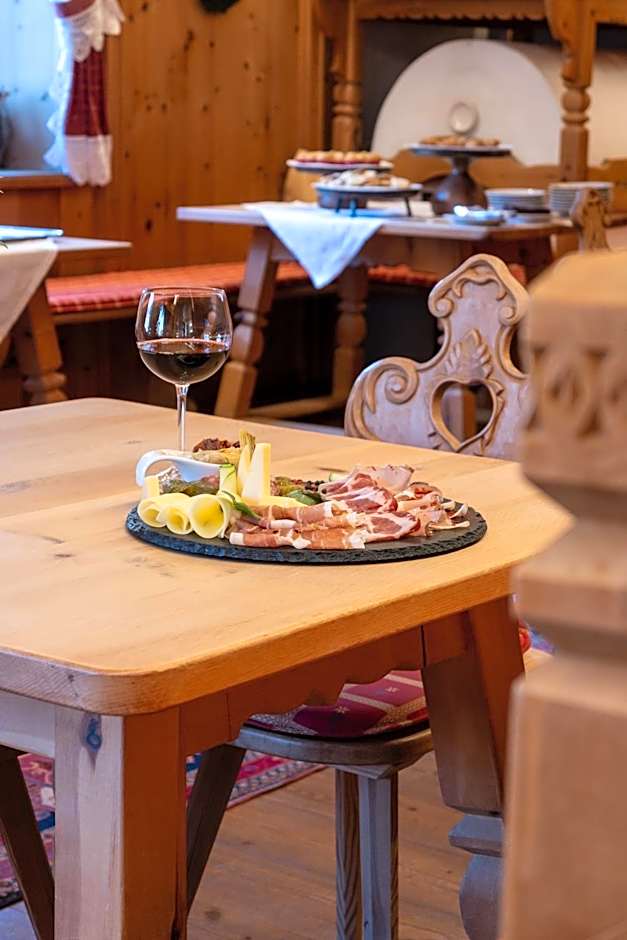 Belvedere Dolomites Flower Hotel