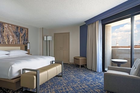 Guest room, 1 King, Balcony