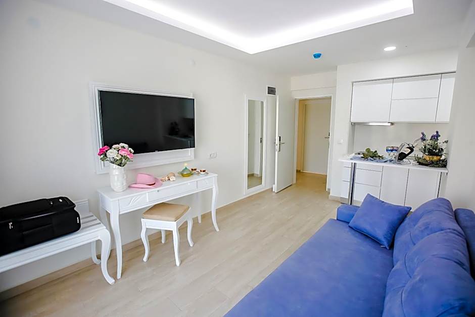 Princess Kinli Suites Hotel