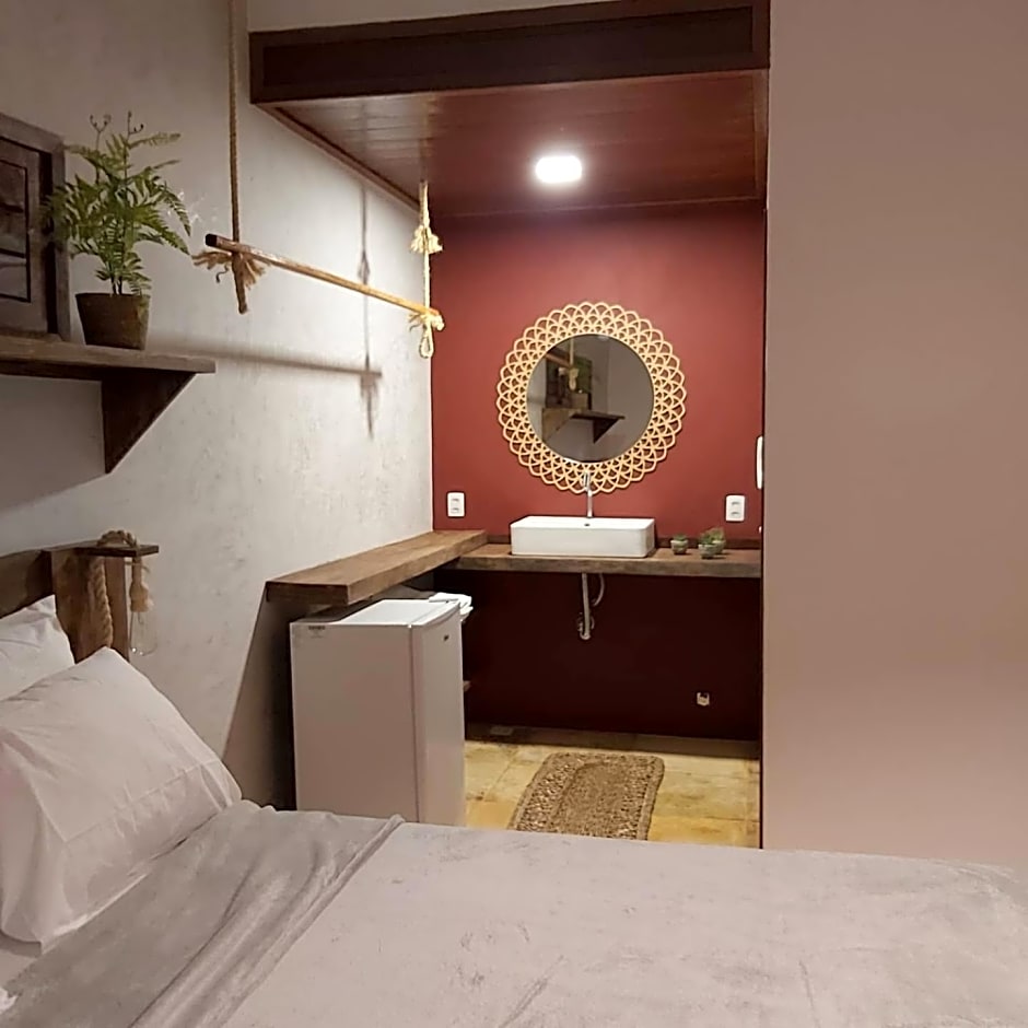 Pousada Flor de Lena- suíte Lírio -Icaraizinho