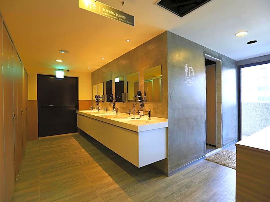 Chance Hotel