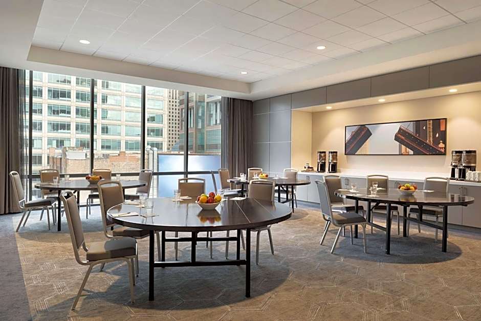Hampton Inn by Hilton Chicago West Loop Fulton Market Area