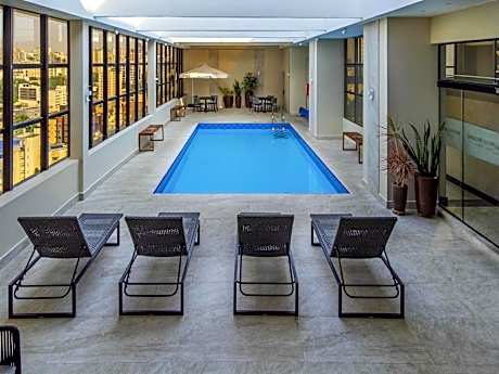 Mercure Curitiba Golden Hotel