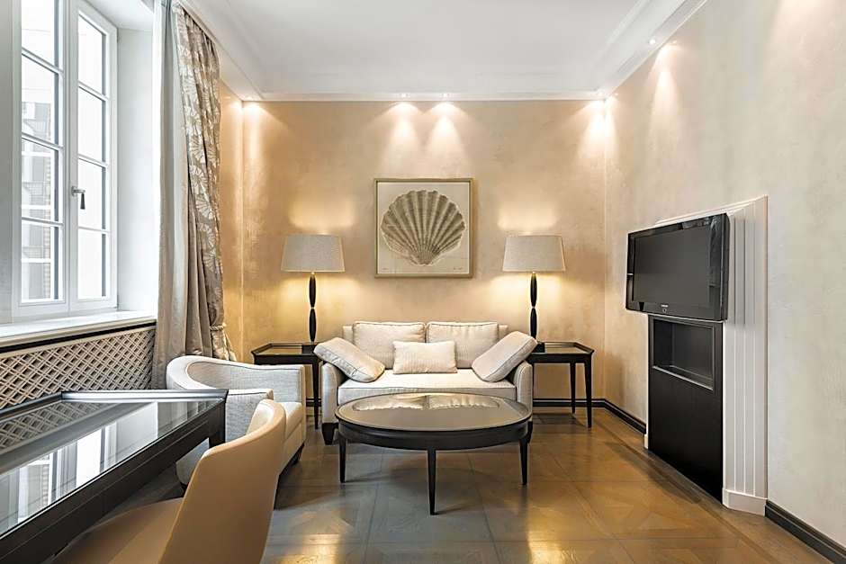 Hotel Bayerischer Hof - The Leading Hotels of the World