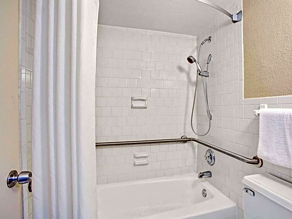 Super 8 by Wyndham Norfolk/Chesapeake Bay
