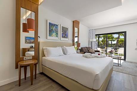 Classic Pool View Room