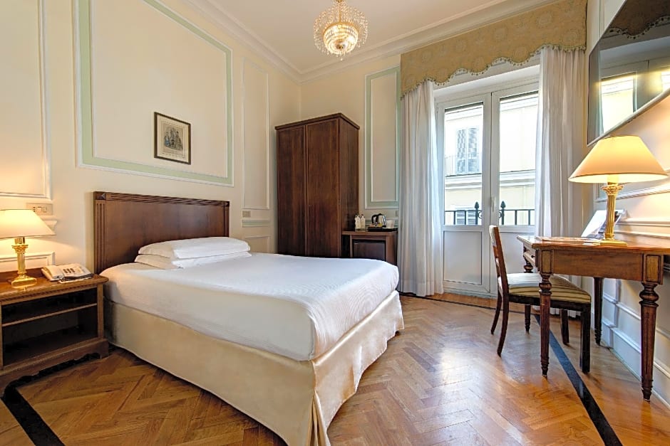 Photo 1 of 4 of Small Double Room for 1 Person