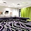 La Quinta Inn & Suites by Wyndham Davenport