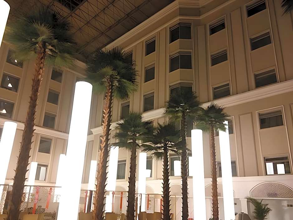 Wuhan Oriental Jianguo Hotel – Wuhan, OH