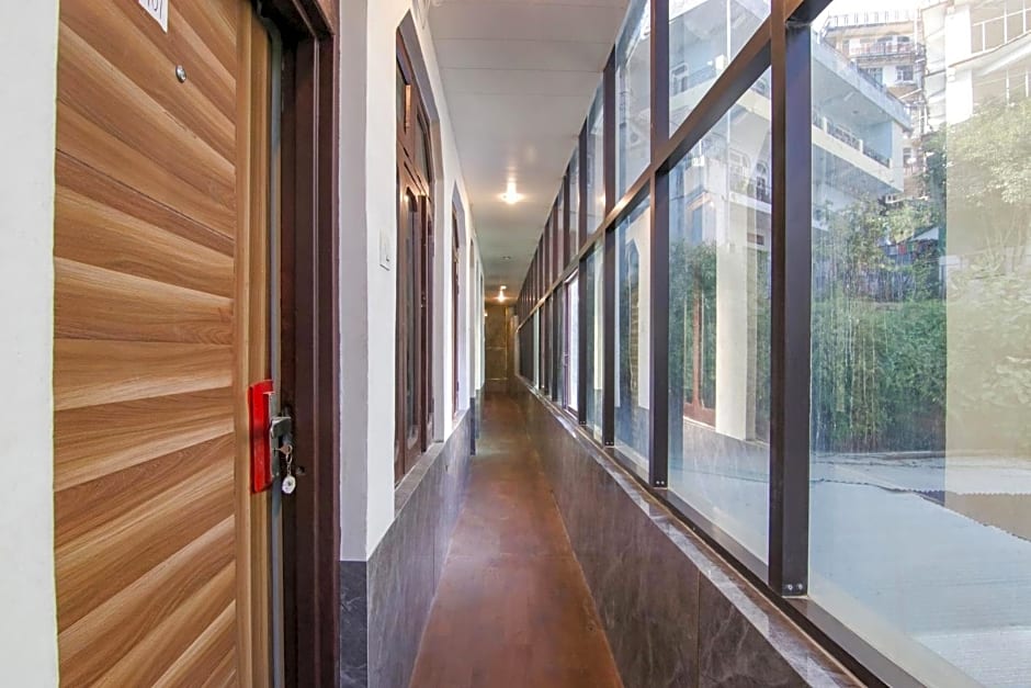 OYO Hotel Vijay Palace Dharamshala