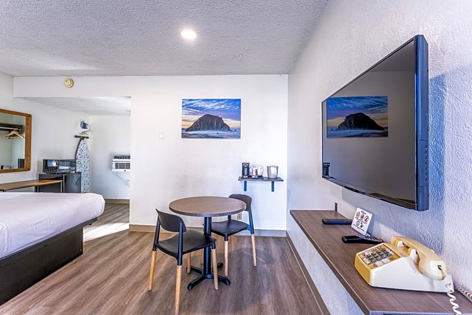 Coastal Breeze Inn