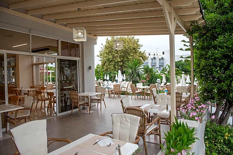 Palm Beach Hotel - Adults only