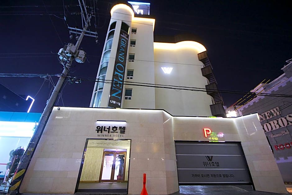 Winner Hotel