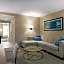 DoubleTree Suites by Hilton Hotel Boston - Cambridge