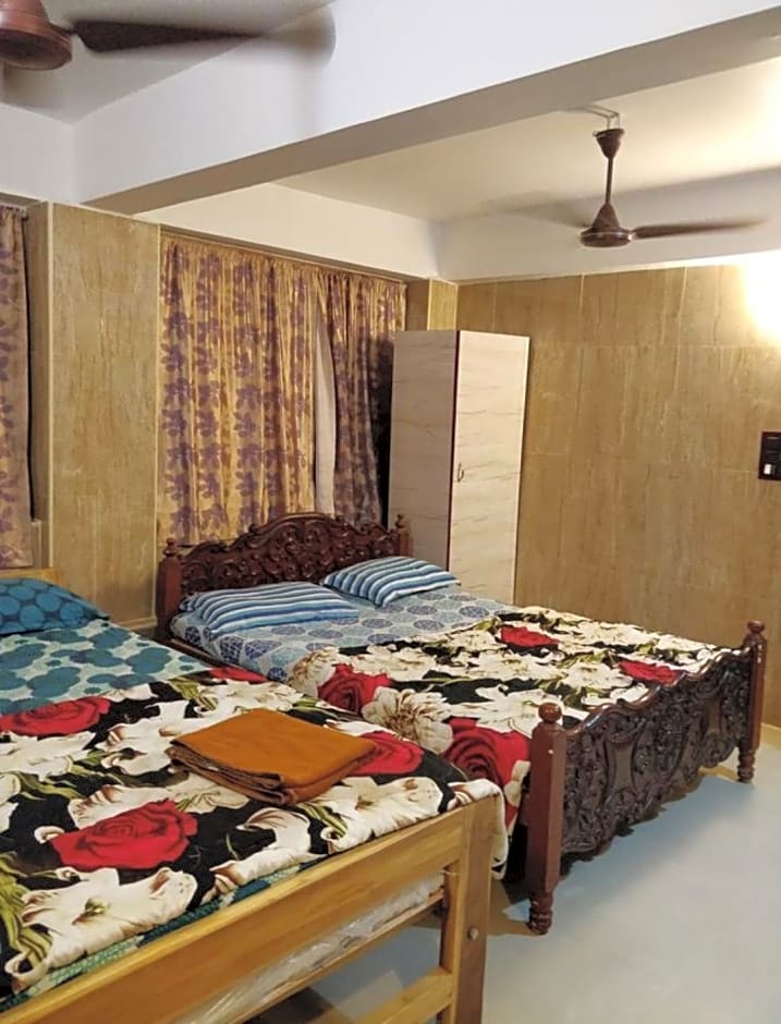 Rajalakshmi Guest House